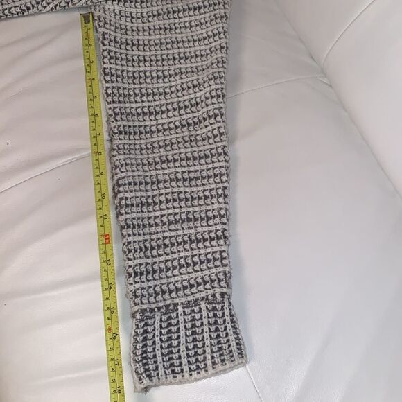 Pink Rose Oper Front Textured Knit Cardigan  Long Sweater Size Small - Picture 6 of 9